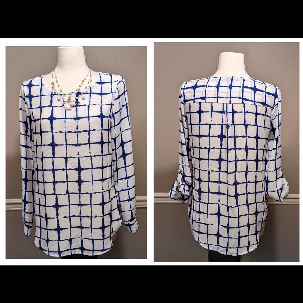 Apt. 9 Size S Blue White Long Sleeve Top Blouse